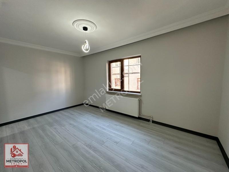Lüks Yapılı Ön Cephe Çok Geniş 3+1 Ara Kat Çift Banyo Çift Balkn — fotoğraf 26