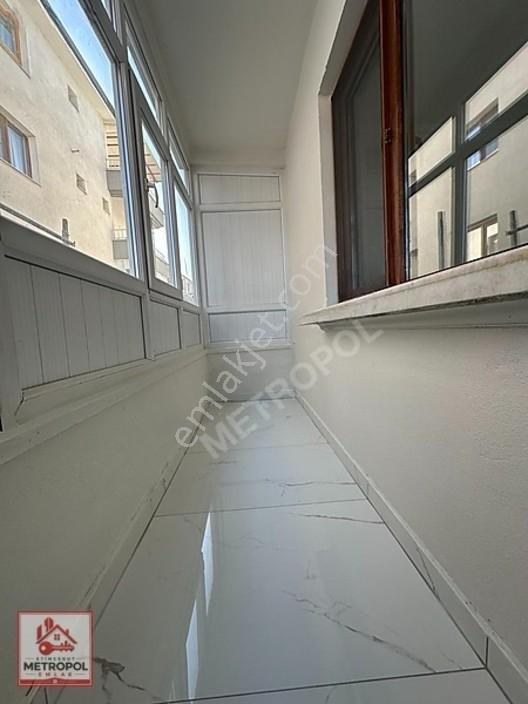 Lüks Yapılı Ön Cephe Çok Geniş 3+1 Ara Kat Çift Banyo Çift Balkn — fotoğraf 32