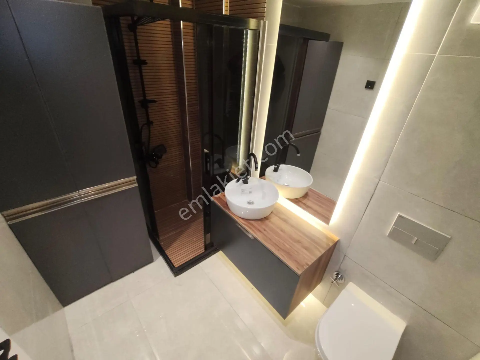 Yılmaz Gayrimenkul Plevene Mh 3+1arakat Lüx Yapılı 3.975pz 130m2 — fotoğraf 4