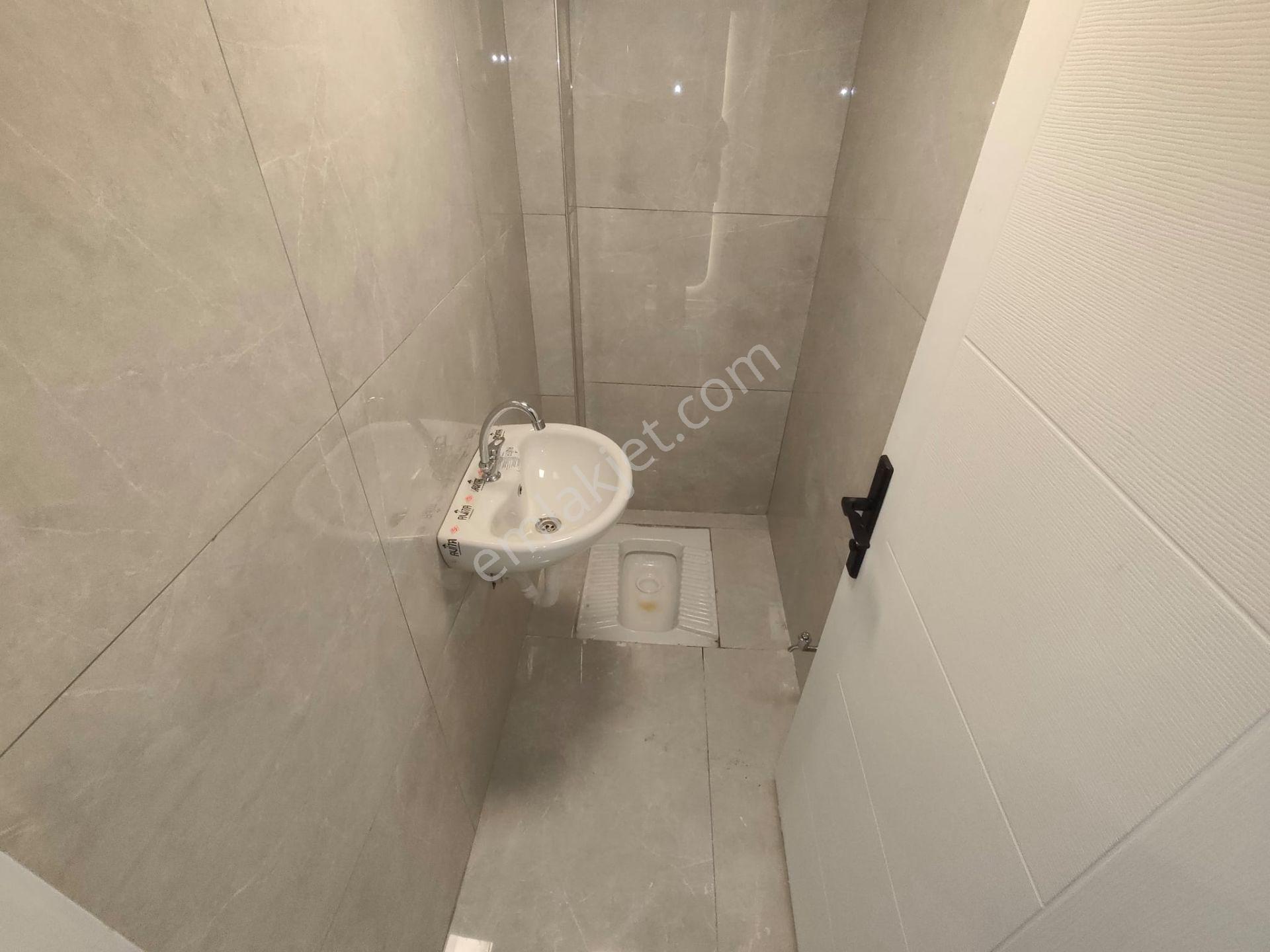 Yılmaz Gayrimenkul Plevene Mh 3+1arakat Lüx Yapılı 3.975pz 130m2 — fotoğraf 19