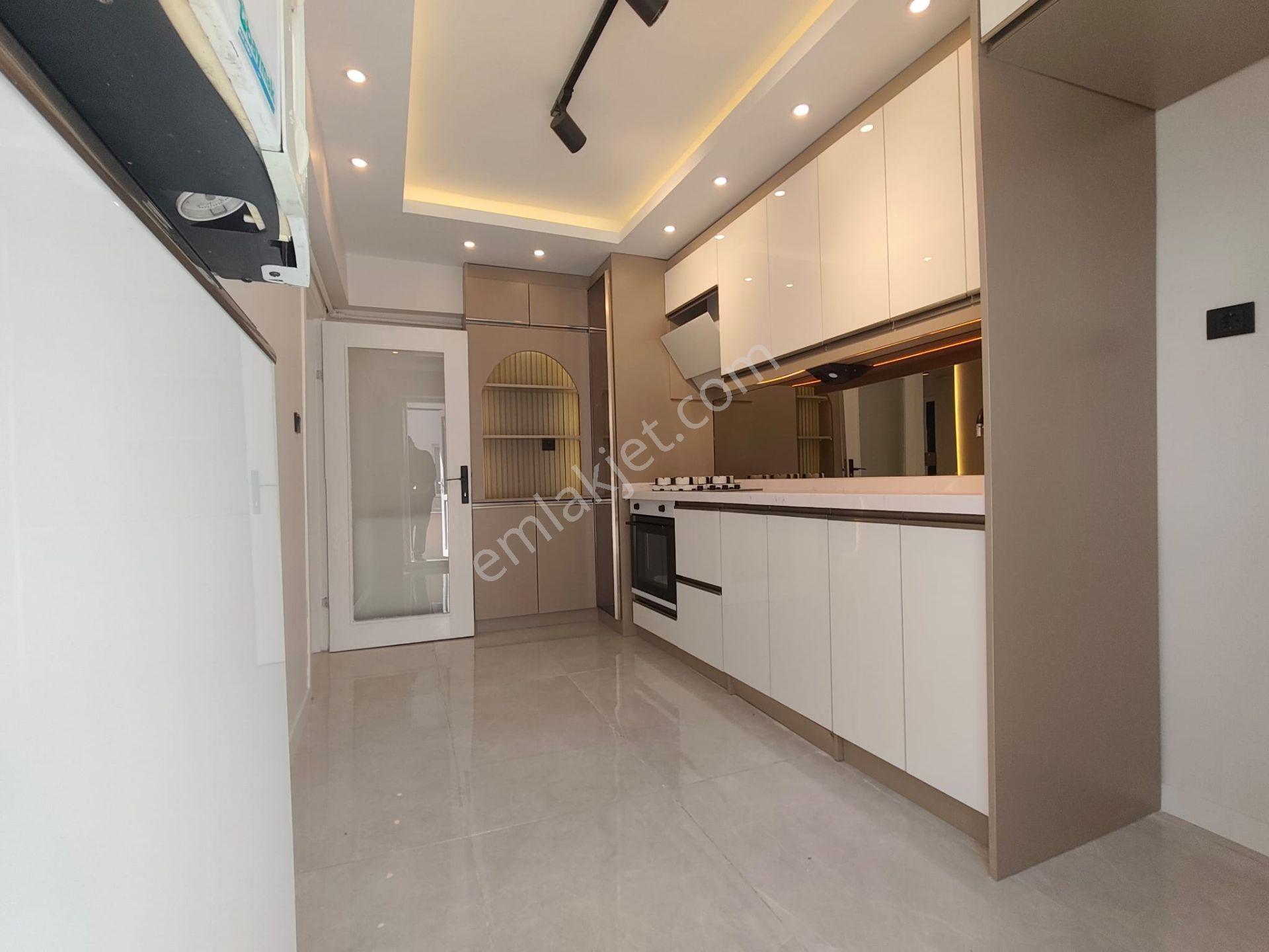 Yılmaz Gayrimenkul Plevene Mh 3+1arakat Lüx Yapılı 3.975pz 130m2 — fotoğraf 23