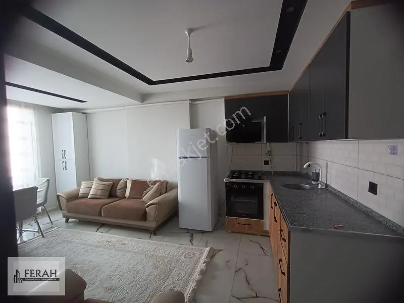 Bahçelievelr Mah Sıfır Eşyalı Kiracılı Satılık 1+1 50m Net Daire — fotoğraf 3