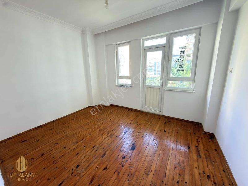 Mahmutlar Barbaros Ana Cadde Üzerinde Satılık 2+1 Daire — fotoğraf 10