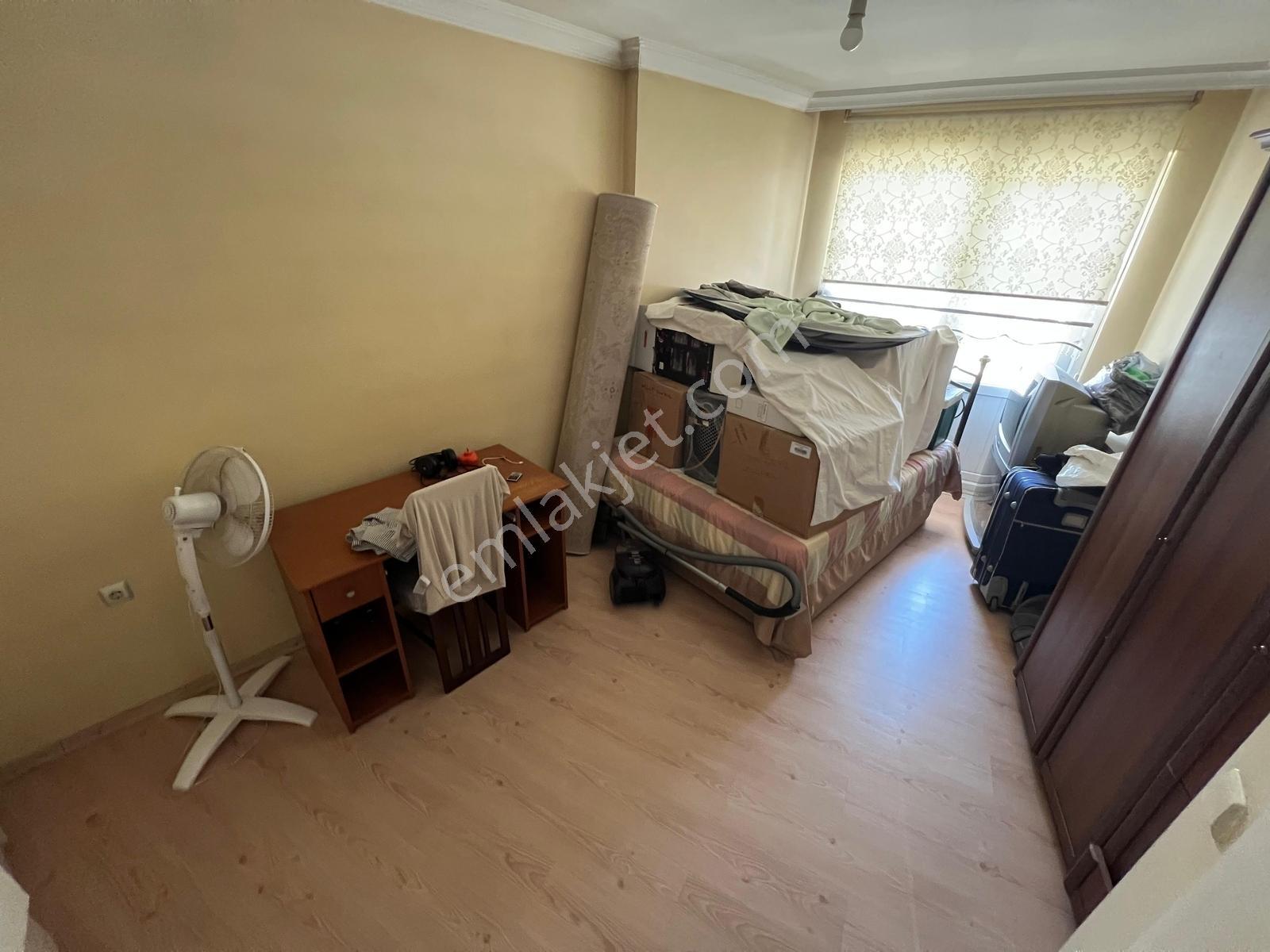 Akçay Doruk'tan Kadıköy'de Ön Cephe Ayrı Mutfaklı 3+1 Daire — fotoğraf 19