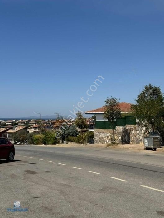 Güzelbahçede Deniz Manzaralı, Bahçeli Satılık Villa — fotoğraf 5