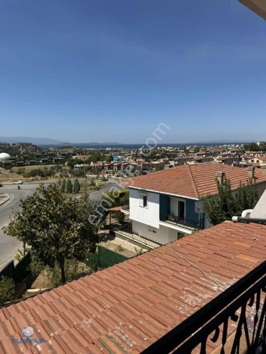 Güzelbahçede Deniz Manzaralı, Bahçeli Satılık Villa — fotoğraf 7
