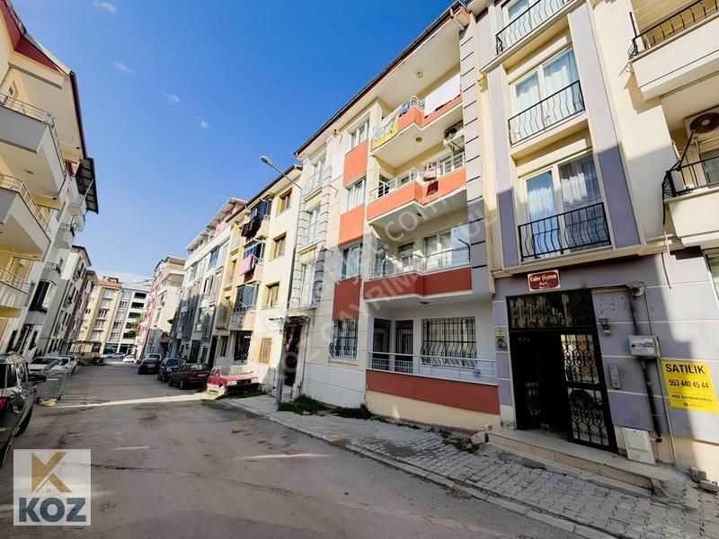 Koz Emlak'tan Hasanbey Caddesine Satılık 2+1 Daire — fotoğraf 2