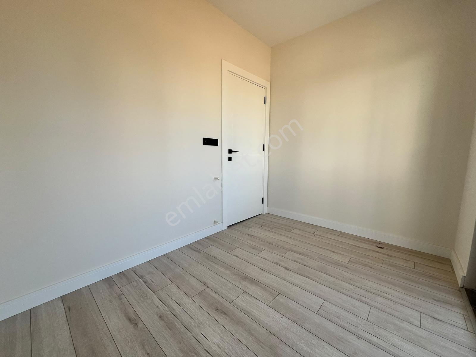 Katta Sıfır Klimalı Mobilyalı Abd Mutfak 90m2 Geniş 2+1 Daire — fotoğraf 12