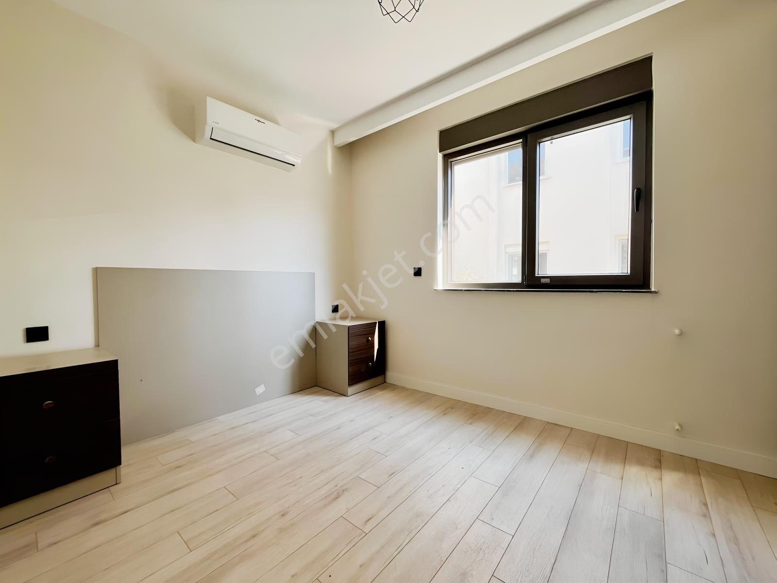 Katta Sıfır Klimalı Mobilyalı Abd Mutfak 90m2 Geniş 2+1 Daire — fotoğraf 16