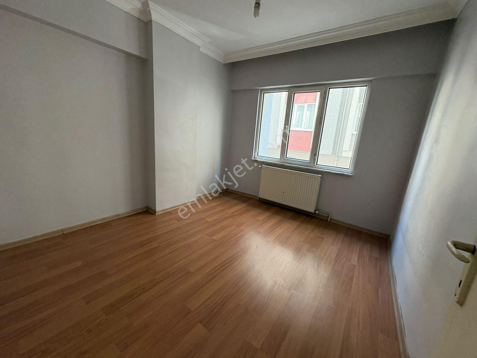 Lider Gruptan Hüdavendigarda Site İçinde Asansörlü Otoparklı 3+1 Daire — fotoğraf 13