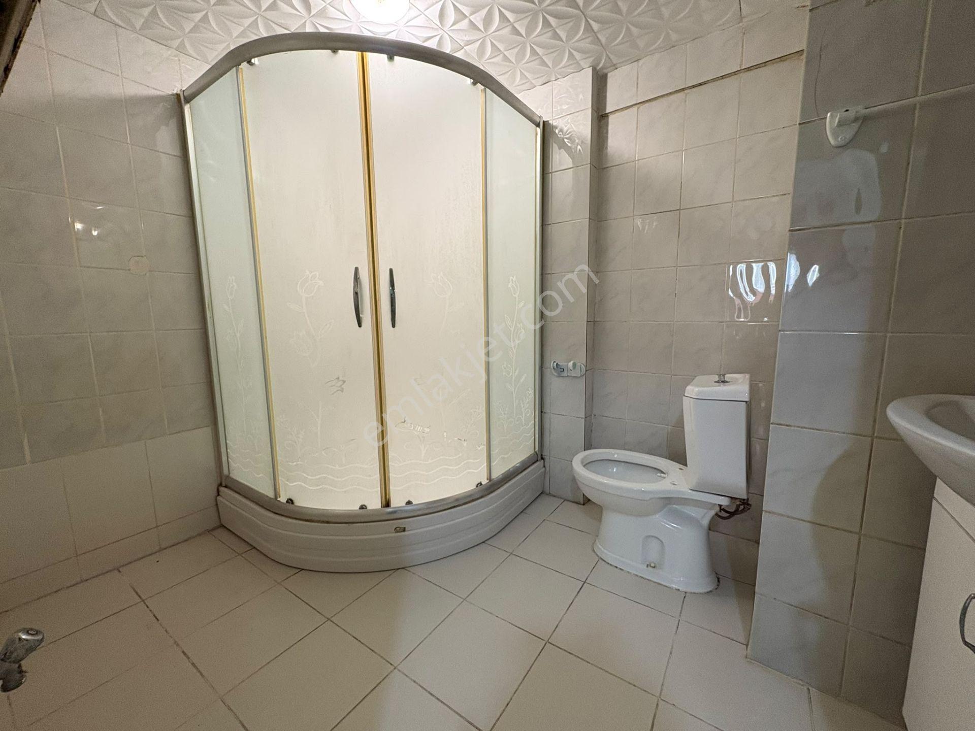 Lider Gruptan Hüdavendigarda Site İçinde Asansörlü Otoparklı 3+1 Daire — fotoğraf 14