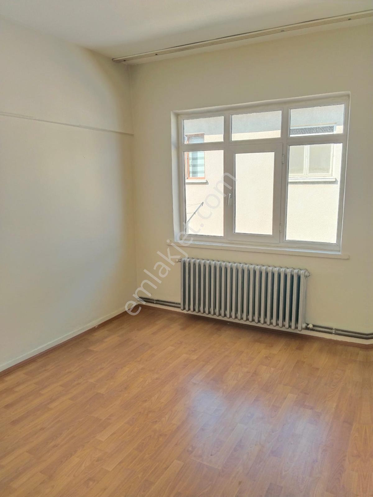 Aydınlıkevler'de 110m2 3+1 Satılık Daire — fotoğraf 14