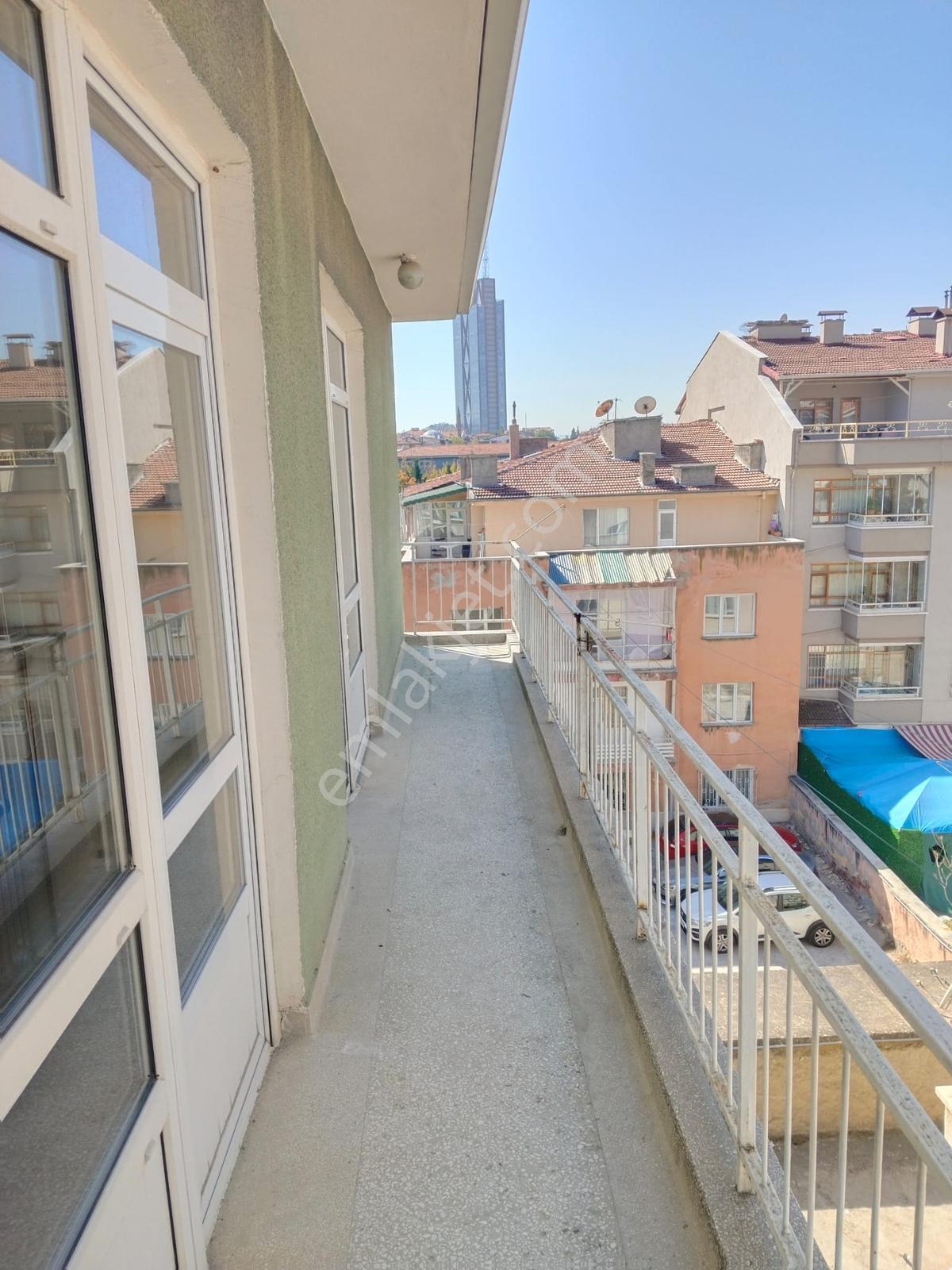 Aydınlıkevler'de 110m2 3+1 Satılık Daire — fotoğraf 15