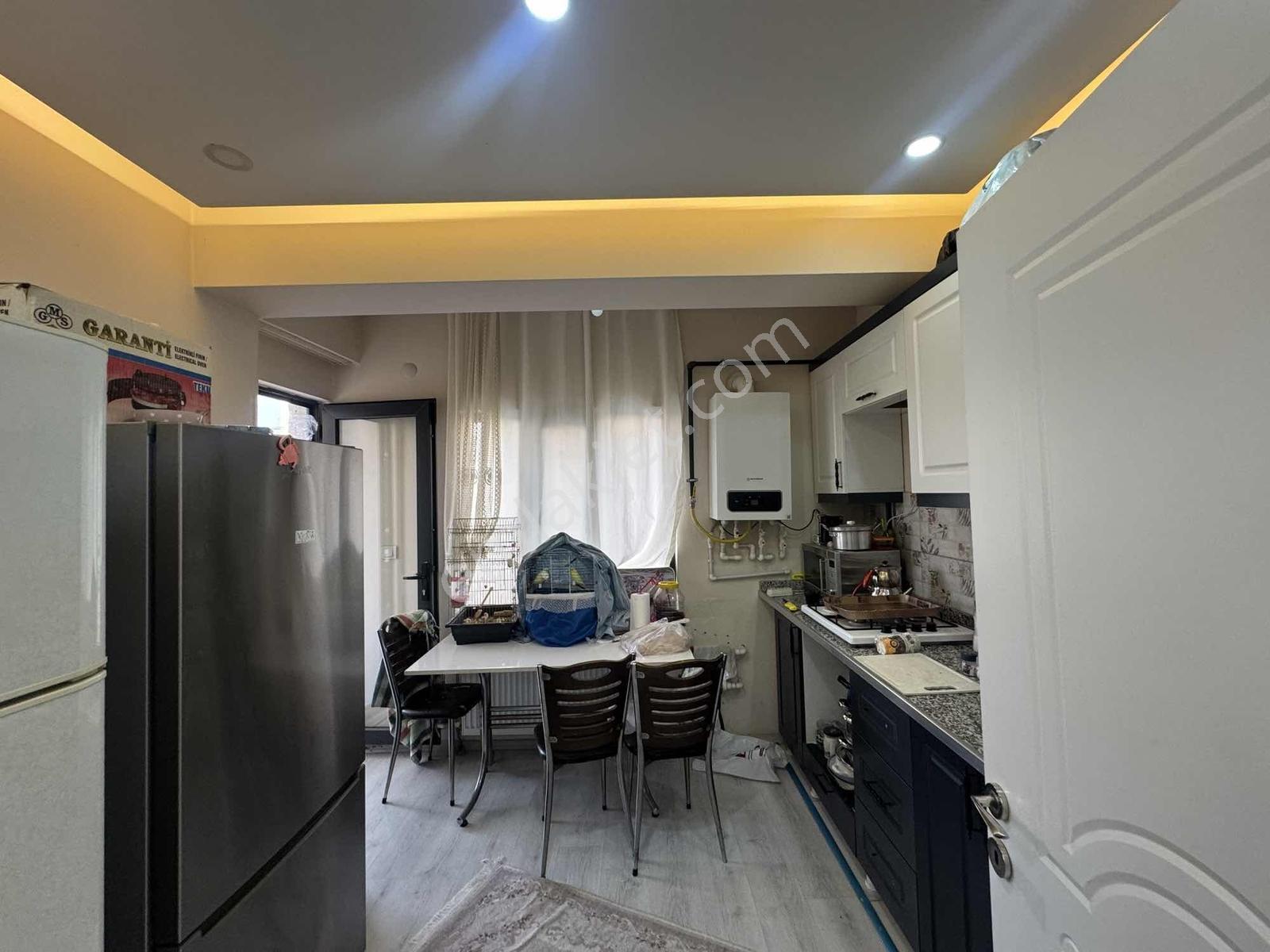 Terzioğlu Caddesinde Satılık 2+1 | Ara Kat | Açık Cephe — fotoğraf 10