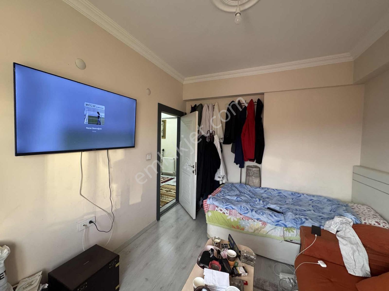Terzioğlu Caddesinde Satılık 2+1 | Ara Kat | Açık Cephe — fotoğraf 12