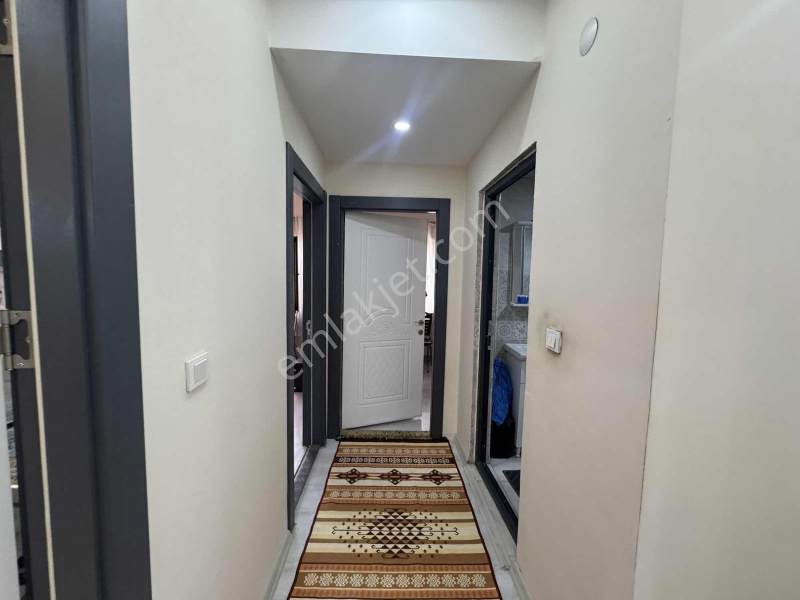 Terzioğlu Caddesinde Satılık 2+1 | Ara Kat | Açık Cephe — fotoğraf 16
