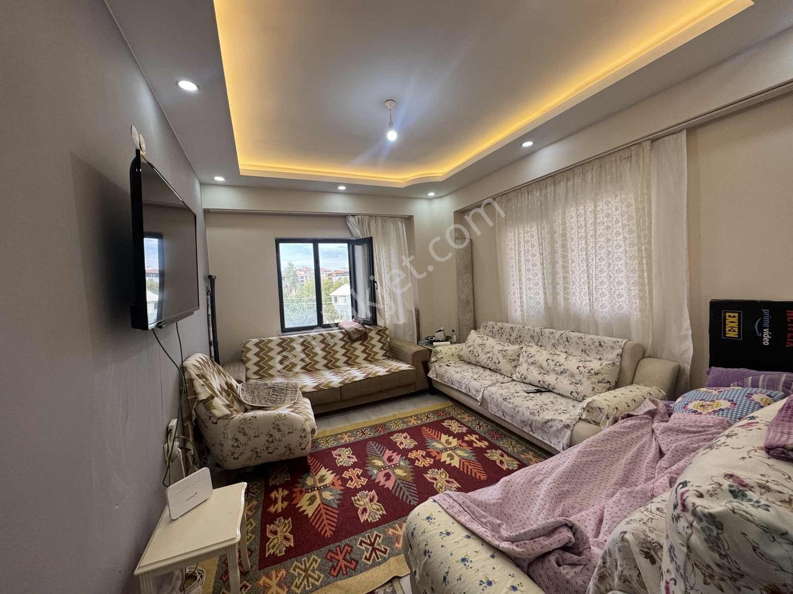 Terzioğlu Caddesinde Satılık 2+1 | Ara Kat | Açık Cephe — fotoğraf 19