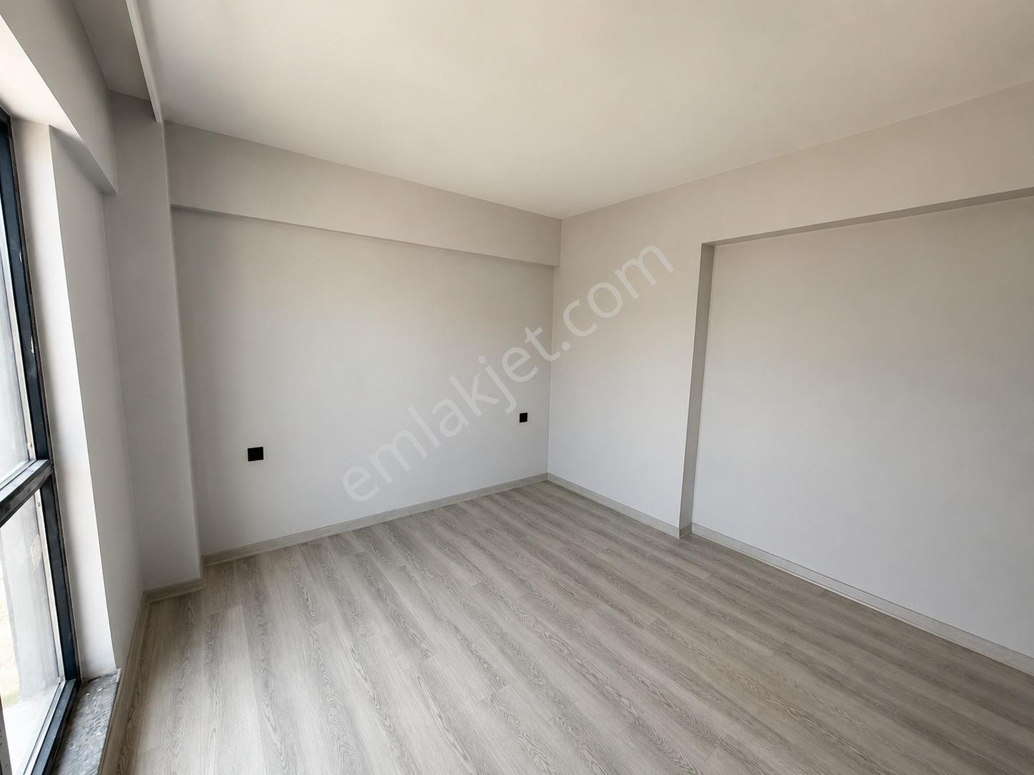 Emlakmülk'ten 2+1 Daire Ev Arayışınız Burada Bitiyor! — fotoğraf 4