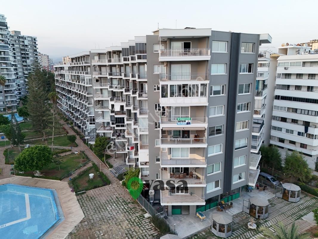 Yaşa Gyd - Mezitli Soli Sitesinde Denize Sıfır Geniş 3+1 Daire — fotoğraf 3
