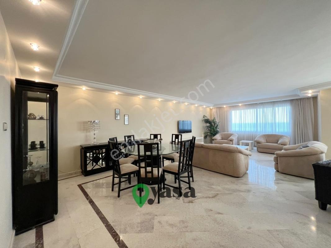 Yaşa Gyd - Mezitli Soli Sitesinde Denize Sıfır Geniş 3+1 Daire — fotoğraf 8