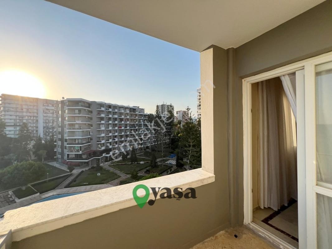 Yaşa Gyd - Mezitli Soli Sitesinde Denize Sıfır Geniş 3+1 Daire — fotoğraf 10
