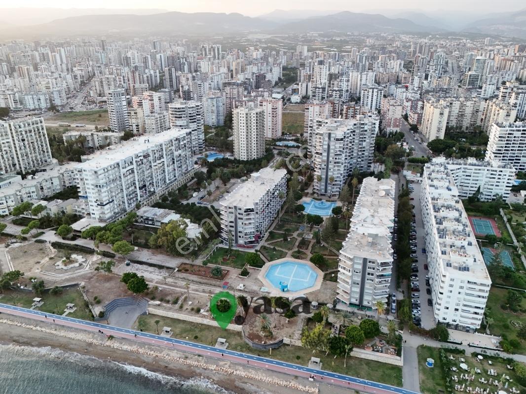 Yaşa Gyd - Mezitli Soli Sitesinde Denize Sıfır Geniş 3+1 Daire — fotoğraf 32