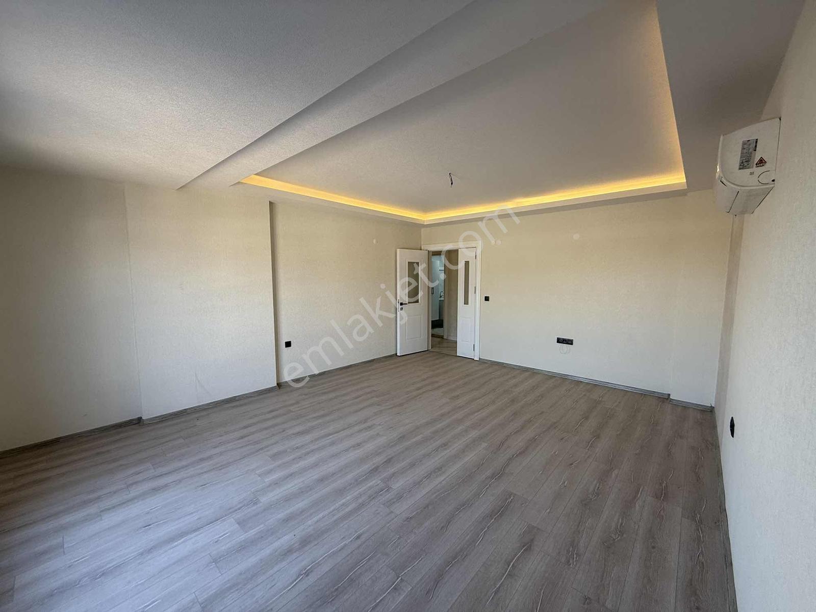 Uygan'dan Torbalı Mah. 160m² 3+1 Havuzlu Site Gözde Konum — fotoğraf 8