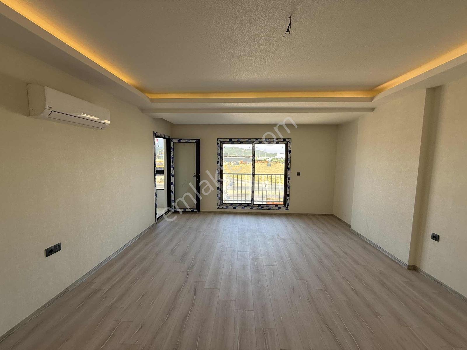 Uygan'dan Torbalı Mah. 160m² 3+1 Havuzlu Site Gözde Konum — fotoğraf 10