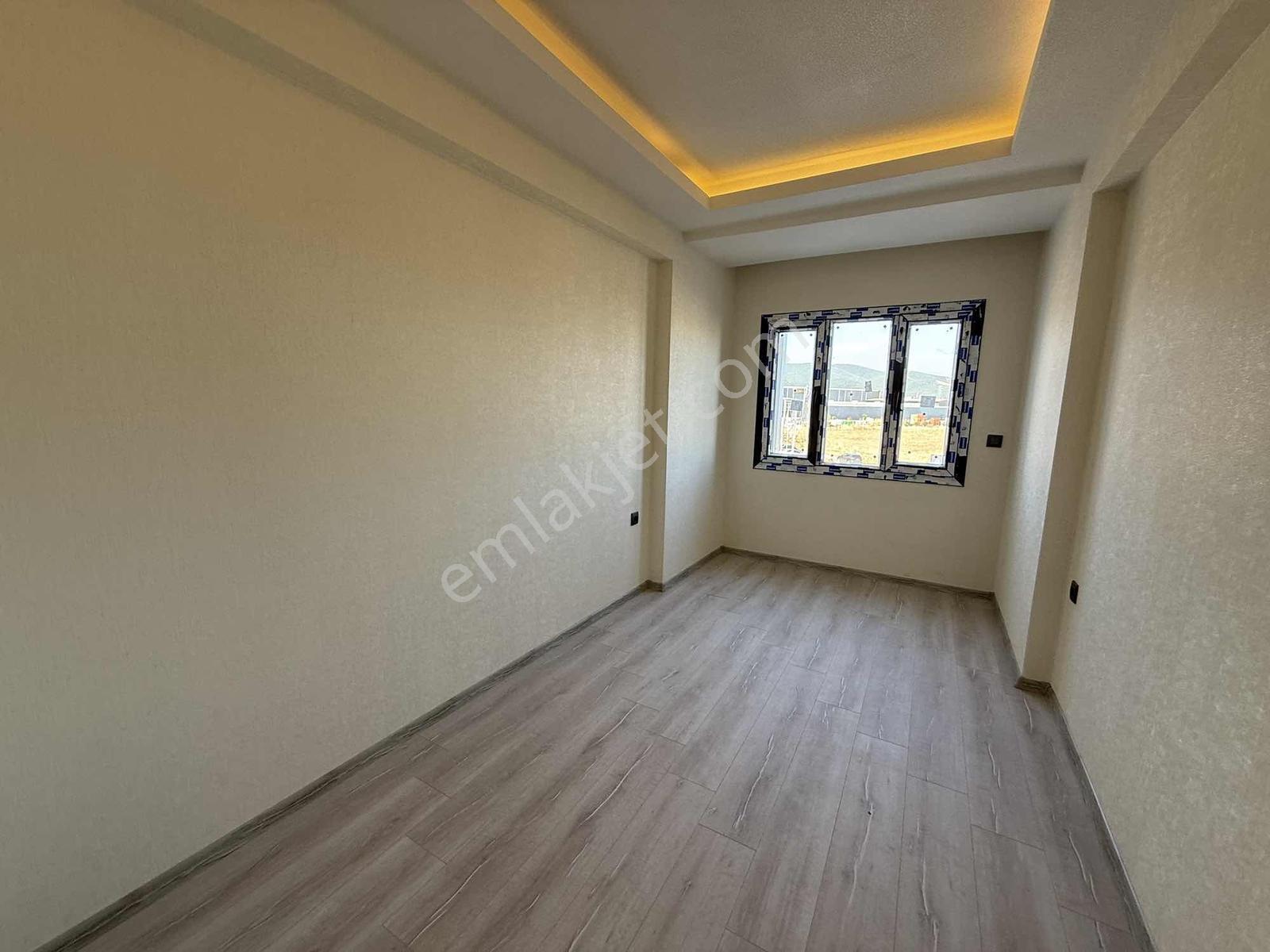Uygan'dan Torbalı Mah. 160m² 3+1 Havuzlu Site Gözde Konum — fotoğraf 20