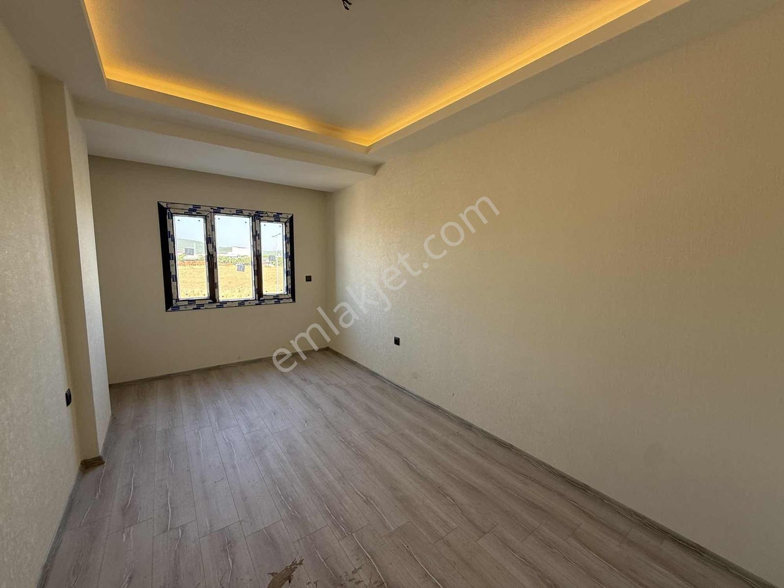 Uygan'dan Torbalı Mah. 160m² 3+1 Havuzlu Site Gözde Konum — fotoğraf 25