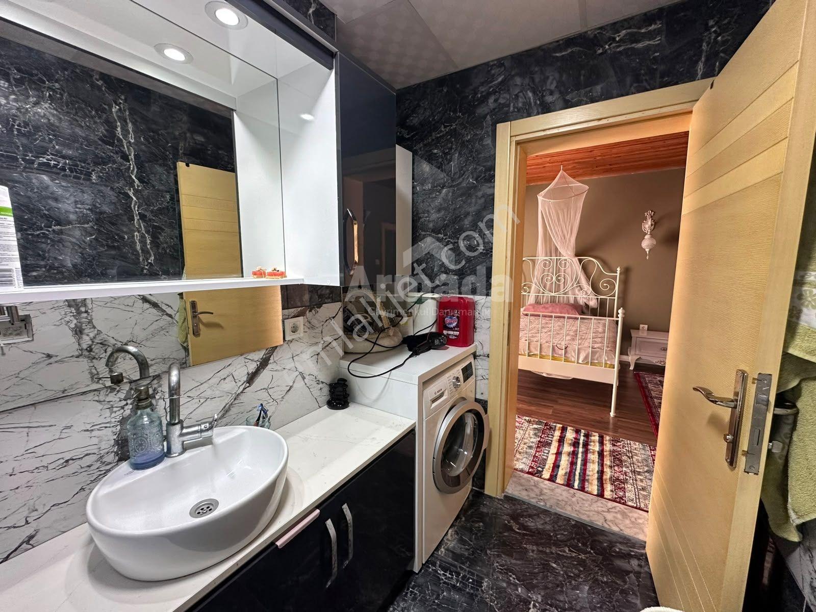 Söke Güllübahçede Full Tadilatlı, Bahçeli 2+1 Satılık Ev — fotoğraf 19
