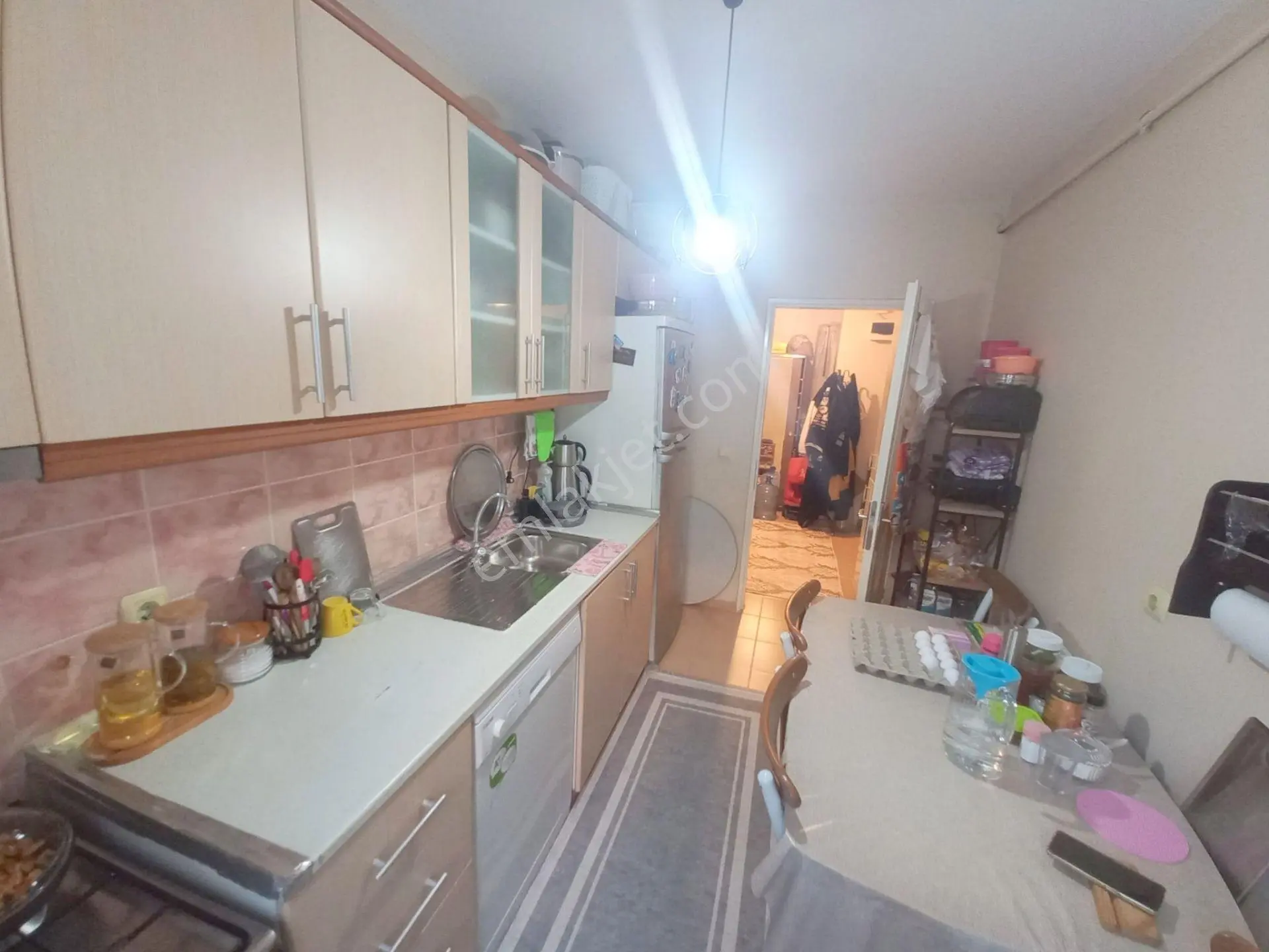 Mertcan'dan Velibaba Mah. İskanlı Kapalı Balkonlu Ara Kat 2+1 — fotoğraf 6