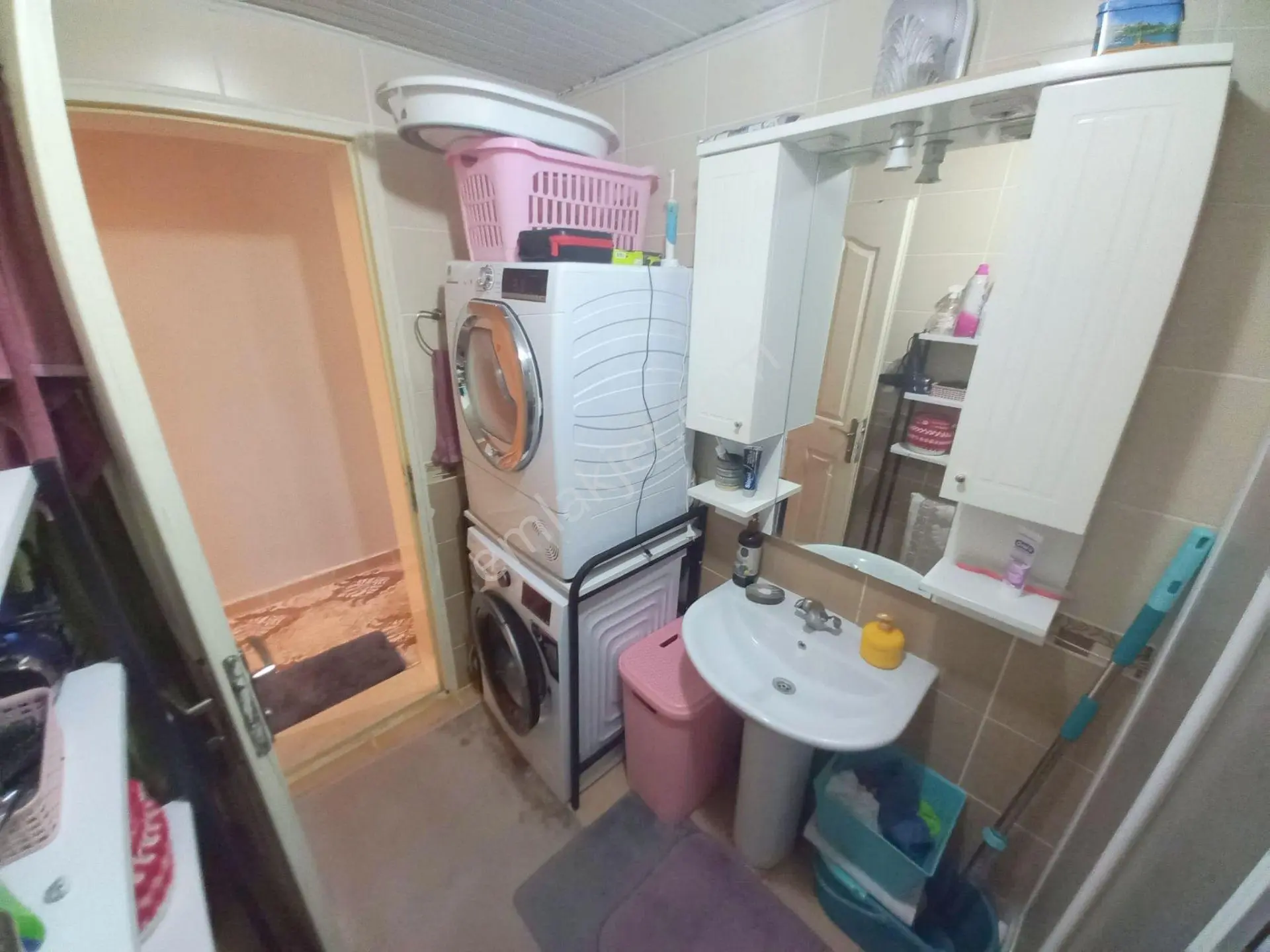 Mertcan'dan Velibaba Mah. İskanlı Kapalı Balkonlu Ara Kat 2+1 — fotoğraf 17