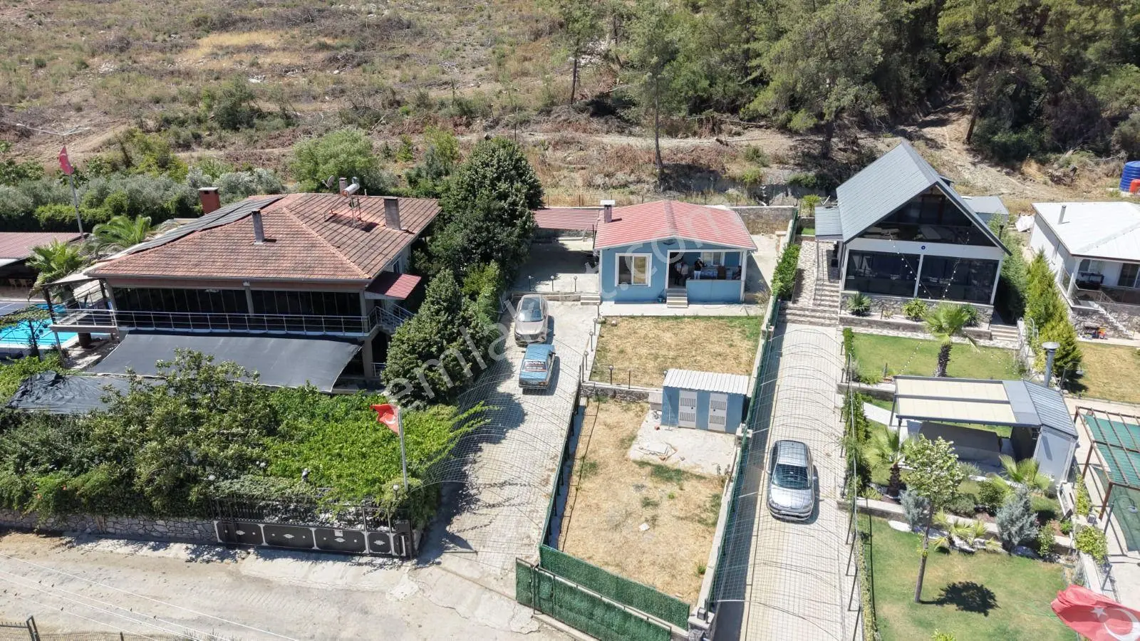İzmir Menderes Çakaltepe De 620m2 Bahçe Ve 2+1 Prafabrik Ev — fotoğraf 2