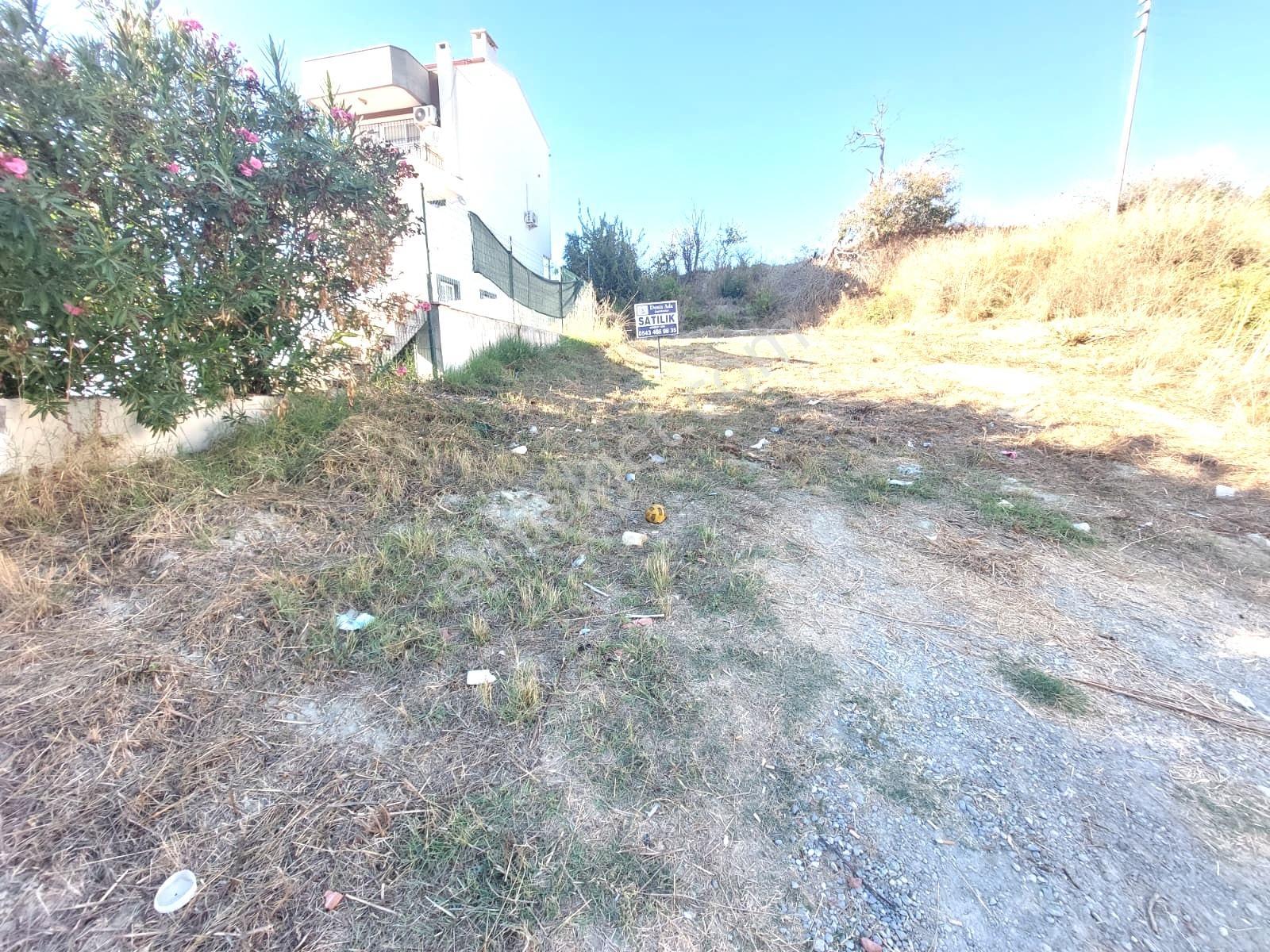 Kuşadası Soğucak'ta Köy İçinde Deniz Manzaralı Satılık Arsa — fotoğraf 15
