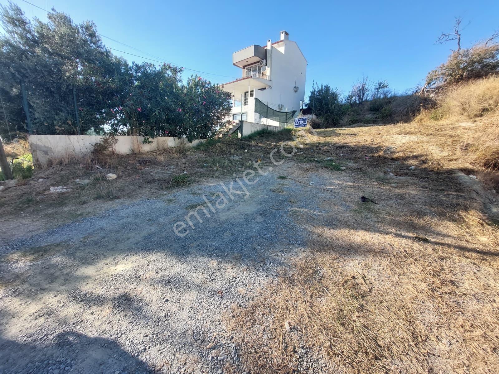 Kuşadası Soğucak'ta Köy İçinde Deniz Manzaralı Satılık Arsa — fotoğraf 22