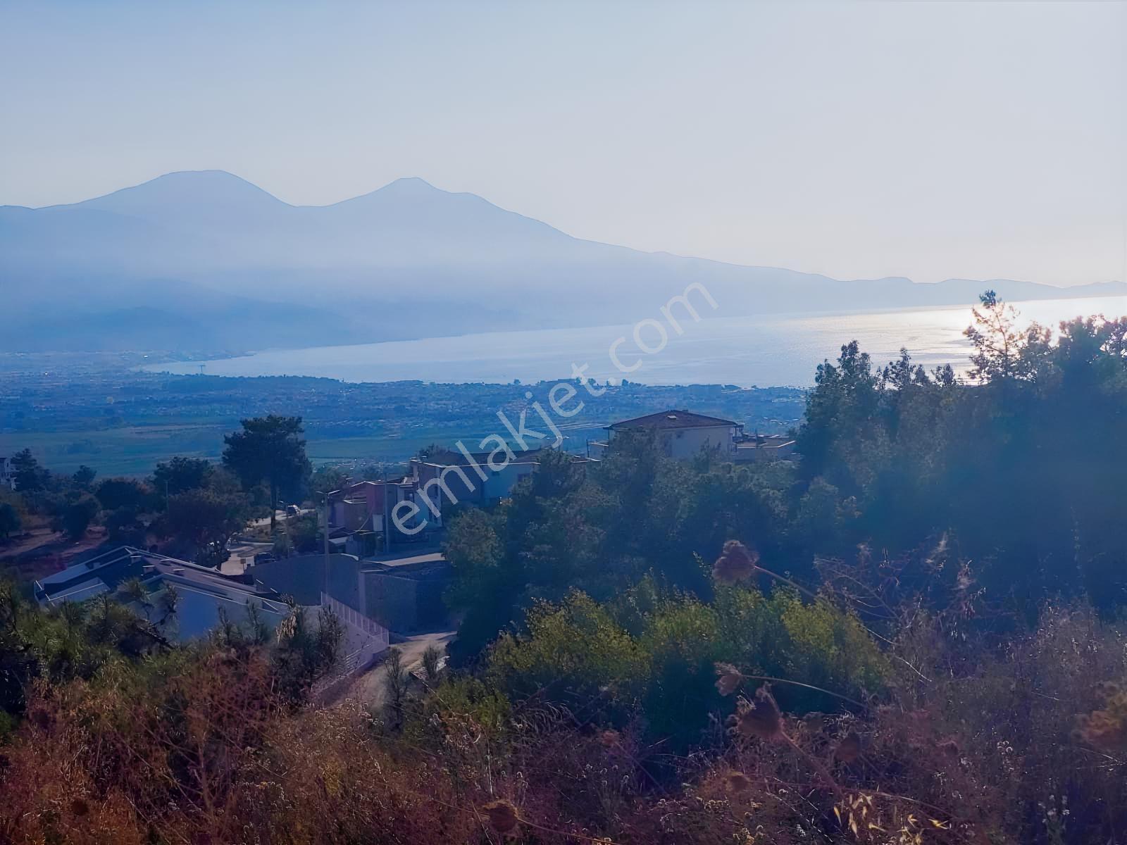 Kuşadası Soğucak'ta Köy İçinde Deniz Manzaralı Satılık Arsa — fotoğraf 25