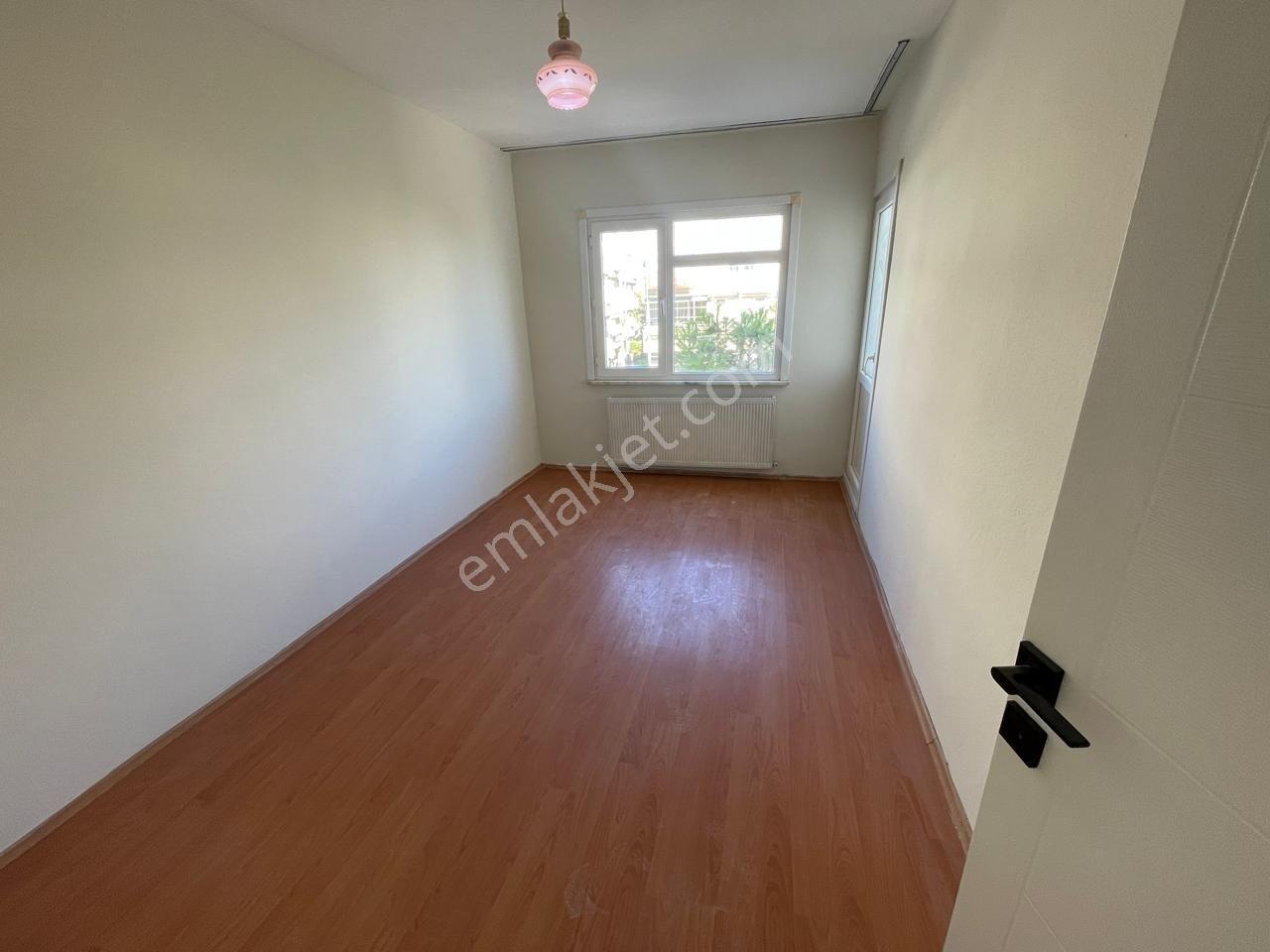 Yasemin Emlaktan Taşliman Mahallesi Masrafsız 2+1 Daire — fotoğraf 6