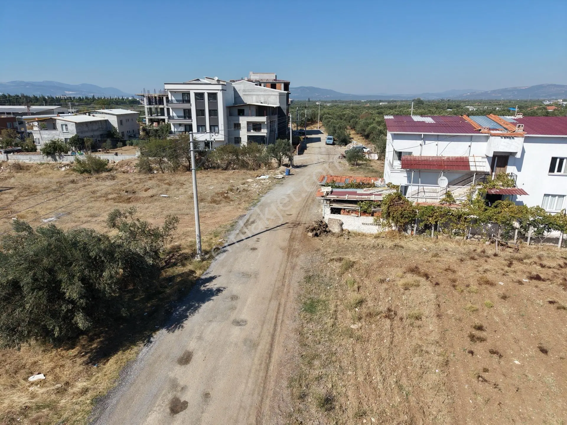 Akhisar Efemden Cumhuriyet Mh 349 M2 Satılık Arsa — fotoğraf 3