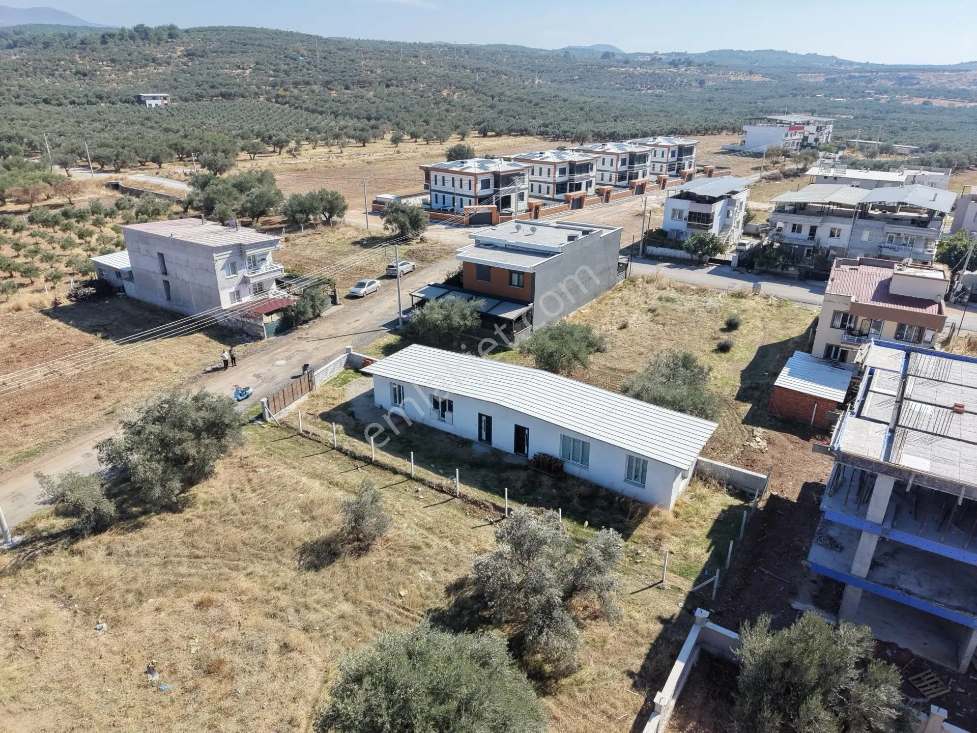 Akhisar Efemden Cumhuriyet Mh 349 M2 Satılık Arsa — fotoğraf 7