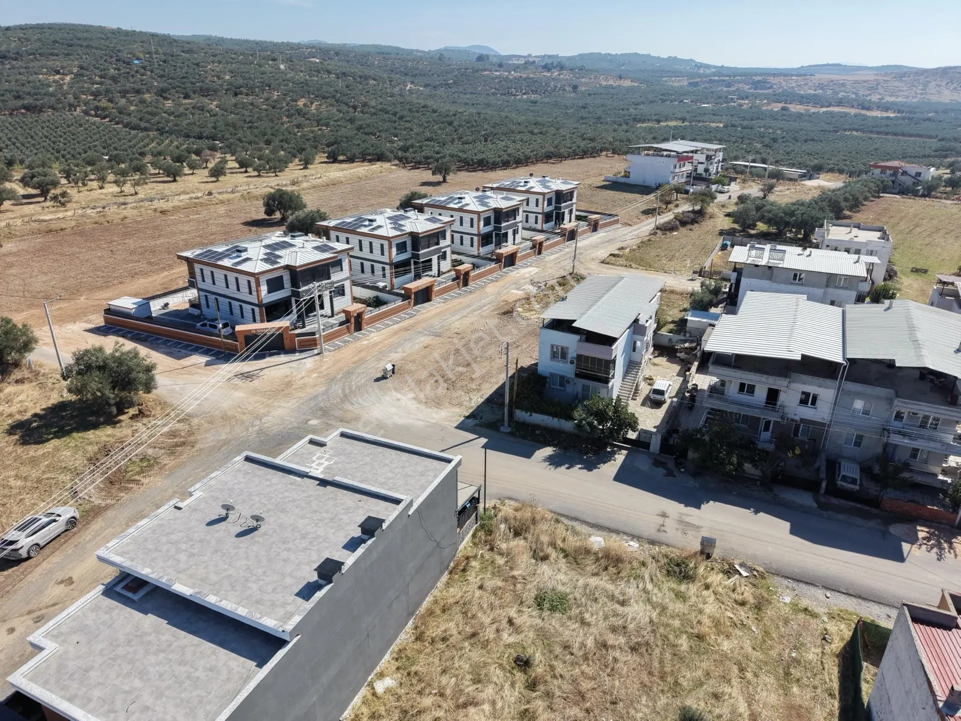 Akhisar Efemden Cumhuriyet Mh 349 M2 Satılık Arsa — fotoğraf 8