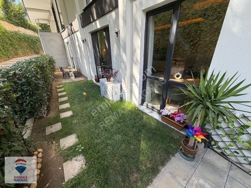 Çengelköy Tuana Prestij Sitesinde 2+1 126m² Bahçe Dubleks — fotoğraf 2