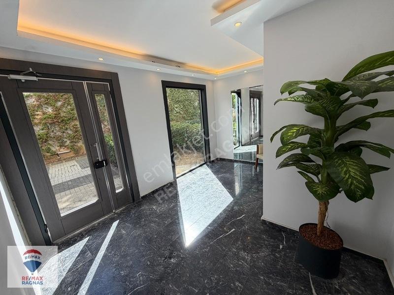 Çengelköy Tuana Prestij Sitesinde 2+1 126m² Bahçe Dubleks — fotoğraf 8