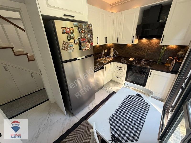 Çengelköy Tuana Prestij Sitesinde 2+1 126m² Bahçe Dubleks — fotoğraf 14