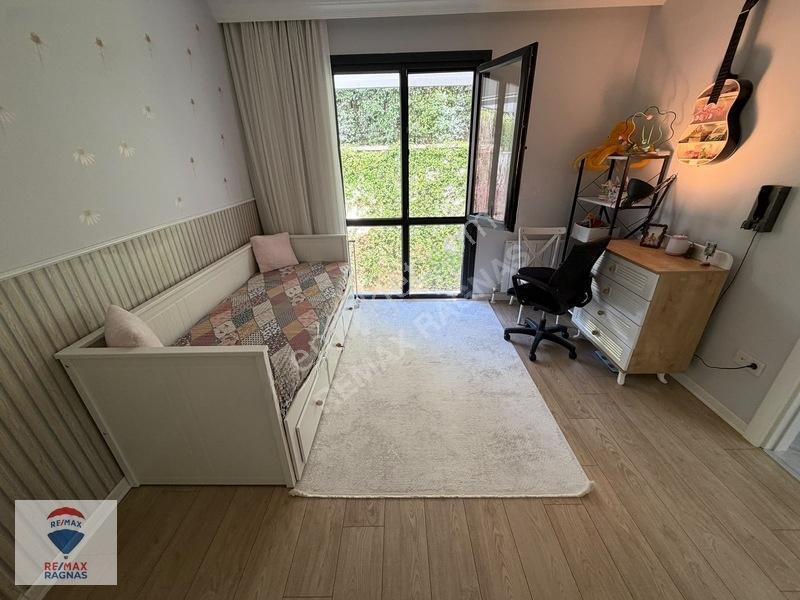 Çengelköy Tuana Prestij Sitesinde 2+1 126m² Bahçe Dubleks — fotoğraf 35