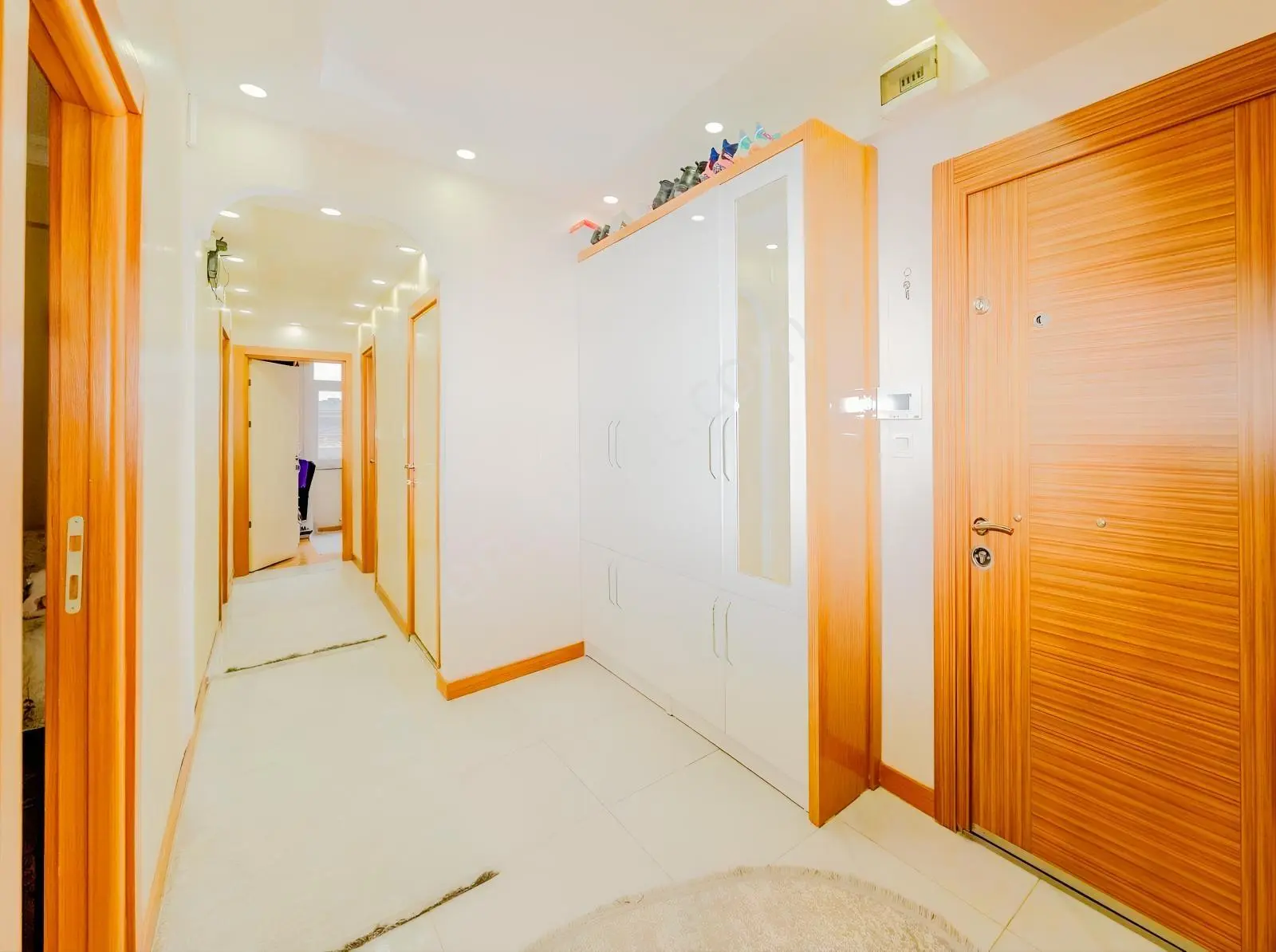 Yayla Çamlık Cad. Kasımpatı Sokak 3+1 110m2 Lüx 4. Kat Asansorlü — fotoğraf 3
