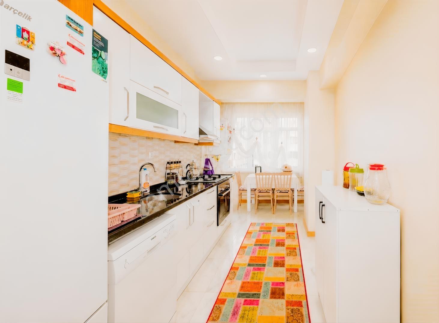Yayla Çamlık Cad. Kasımpatı Sokak 3+1 110m2 Lüx 4. Kat Asansorlü — fotoğraf 7