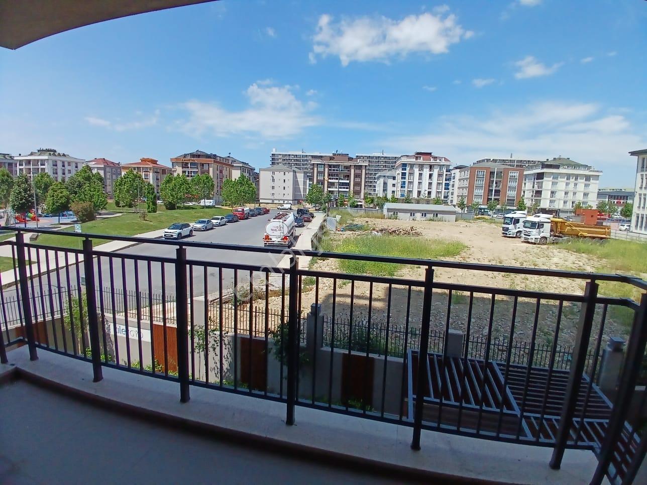 Beylikdüzü'nde E5 Ve Deniz İstanbul'a Yakın Satılık Lüks 4+1 — fotoğraf 10