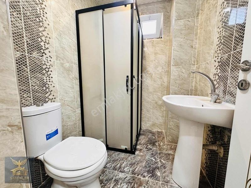 Tramvay Yakını Ebeveyn Banyo Ayrı Mutfak'lı Yüksek Giriş Daire — fotoğraf 11