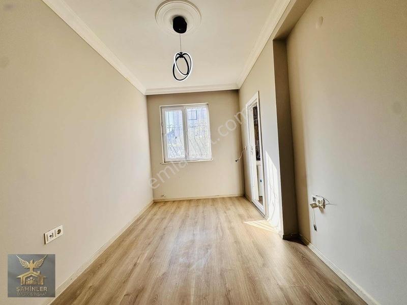 Tramvay Yakını Ebeveyn Banyo Ayrı Mutfak'lı Yüksek Giriş Daire — fotoğraf 14